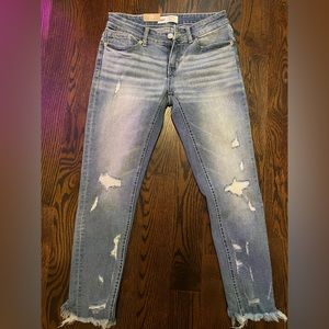 NWT - BKE Stella Ankle Skinny Jeans 27